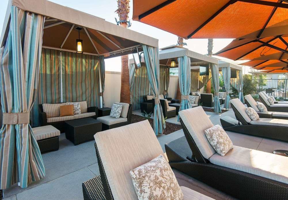 Courtyard By Marriott Irvine Spectrum Екстер'єр фото