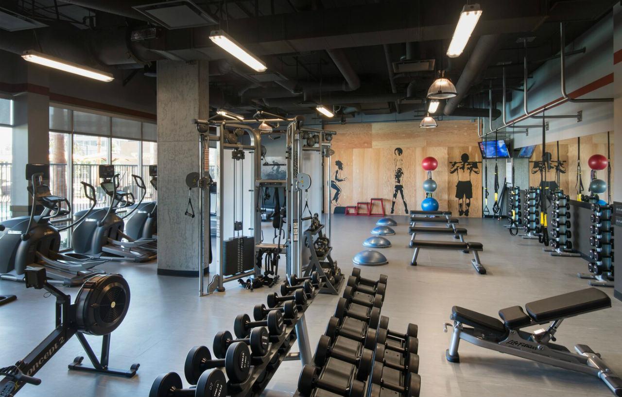Courtyard By Marriott Irvine Spectrum Екстер'єр фото