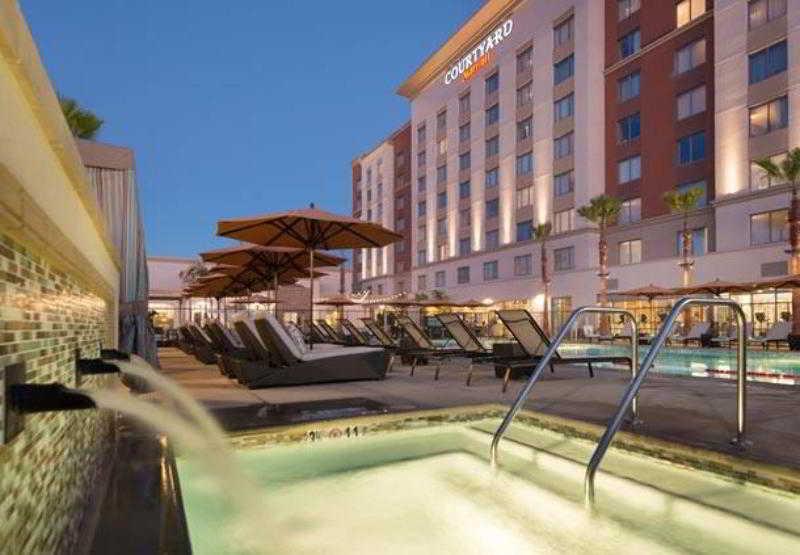 Courtyard By Marriott Irvine Spectrum Екстер'єр фото