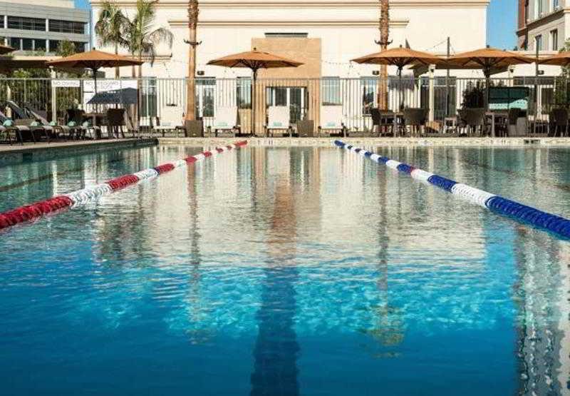 Courtyard By Marriott Irvine Spectrum Екстер'єр фото