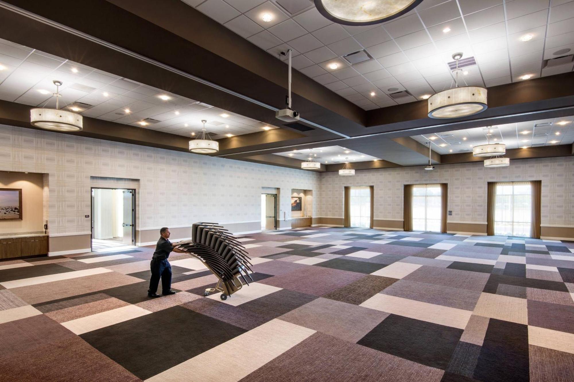 Courtyard By Marriott Irvine Spectrum Екстер'єр фото