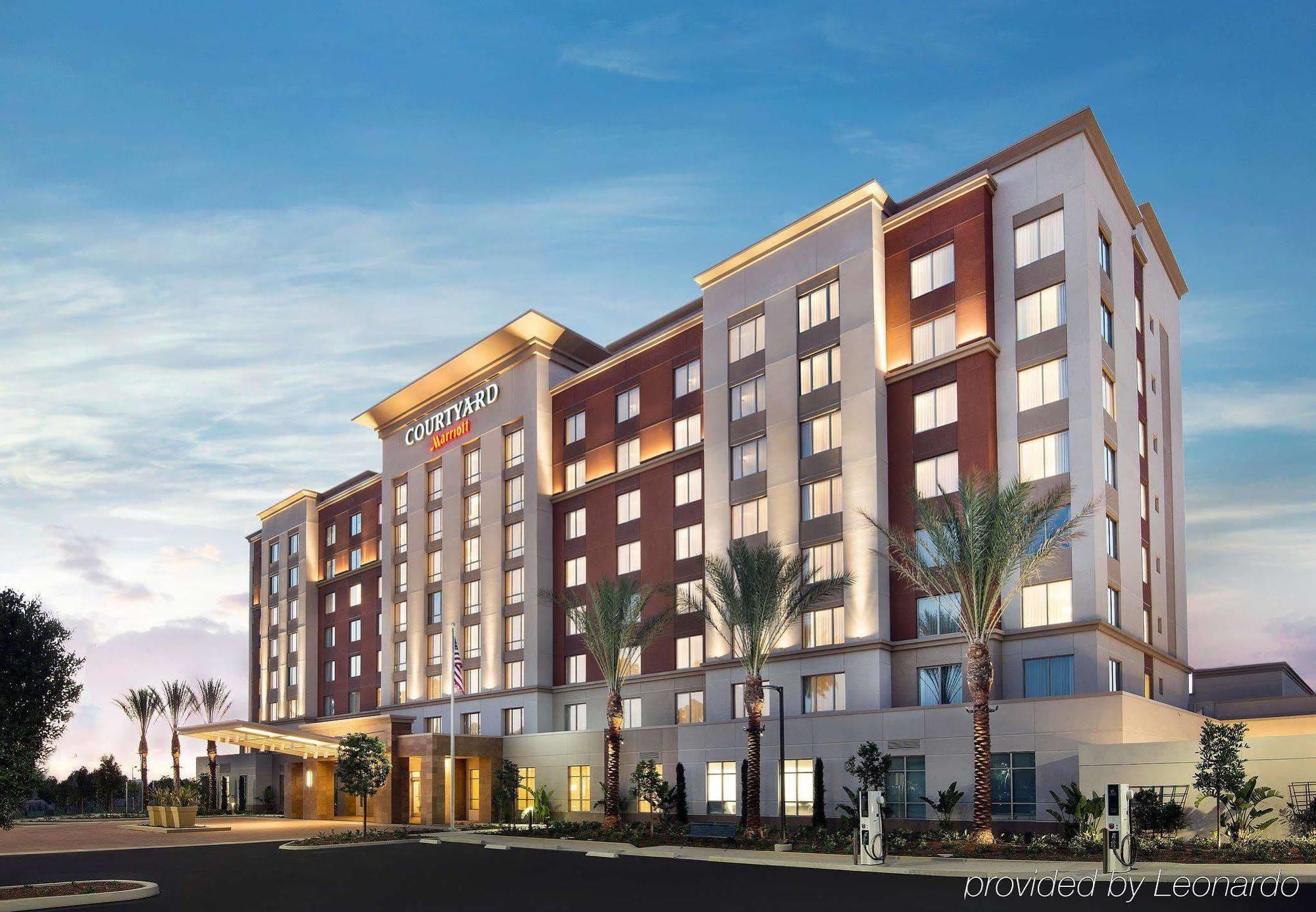 Courtyard By Marriott Irvine Spectrum Екстер'єр фото